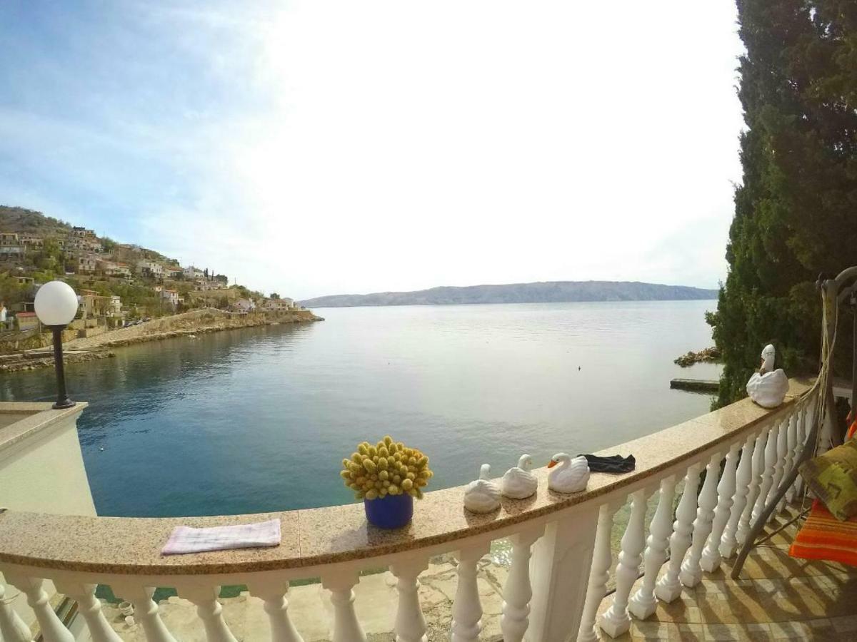 Nives * Starigrad (Kvarner)